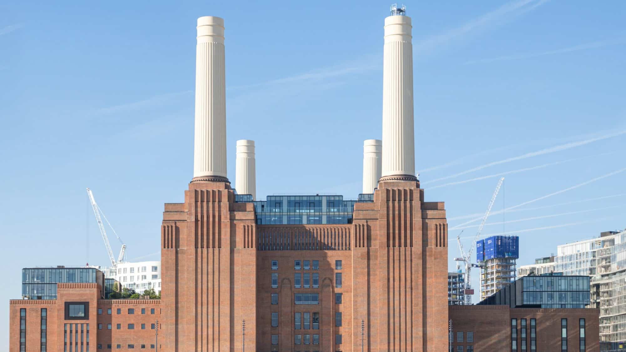 Battersea Power Station bacasındaki Lift 109 seyir deneyimi