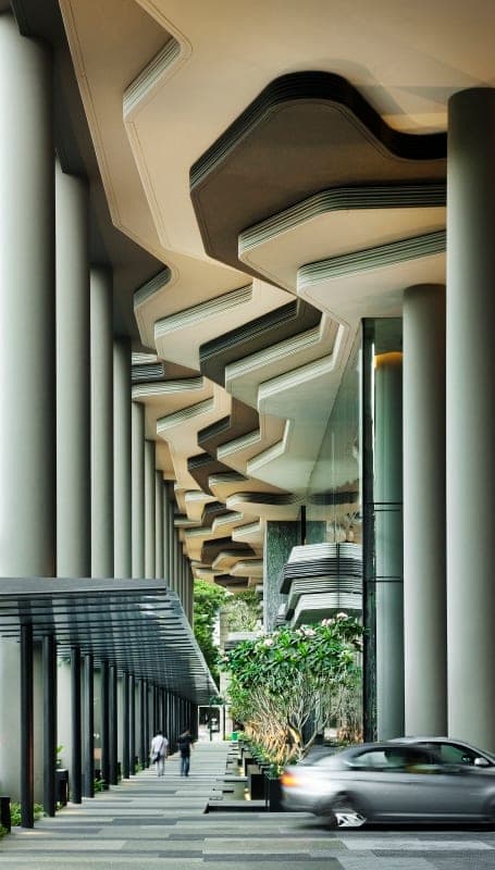 PARKROYAL COLLECTION Pickering: gökyüzü bahçelerinin yapı içindeki açık dolaşımla ilişkisi