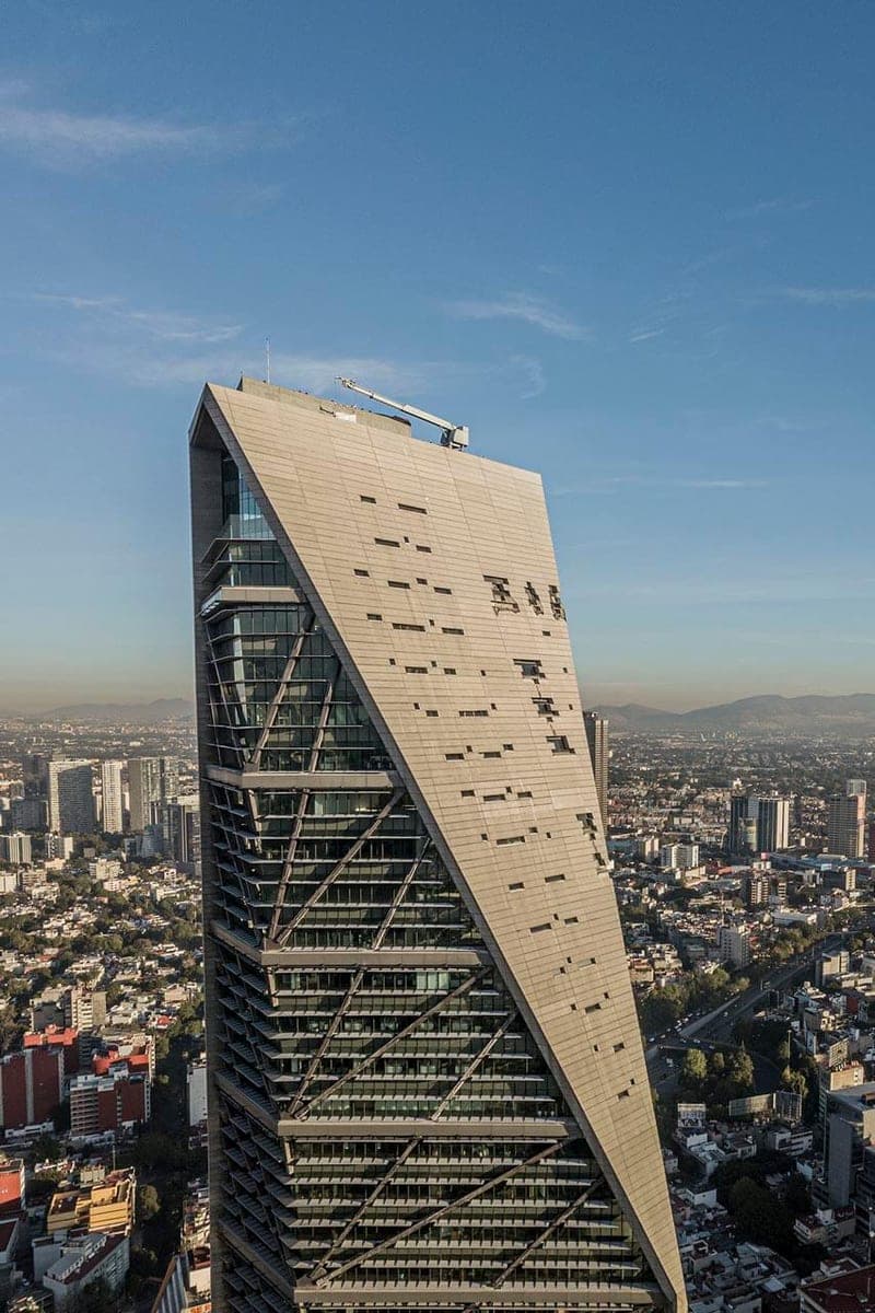 Torre Reforma: tarihî yapı ile modern kulenin yakın ilişkisi